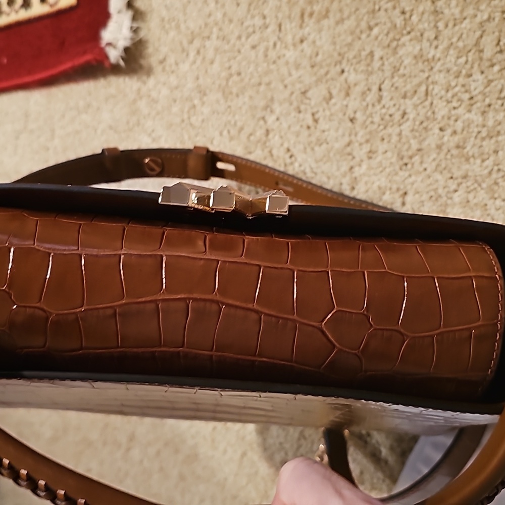 New. MK SATCHEL - Picture 14 of 16